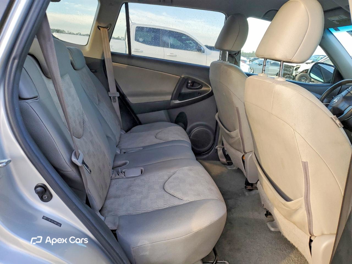 Toyota RAV 4 2010