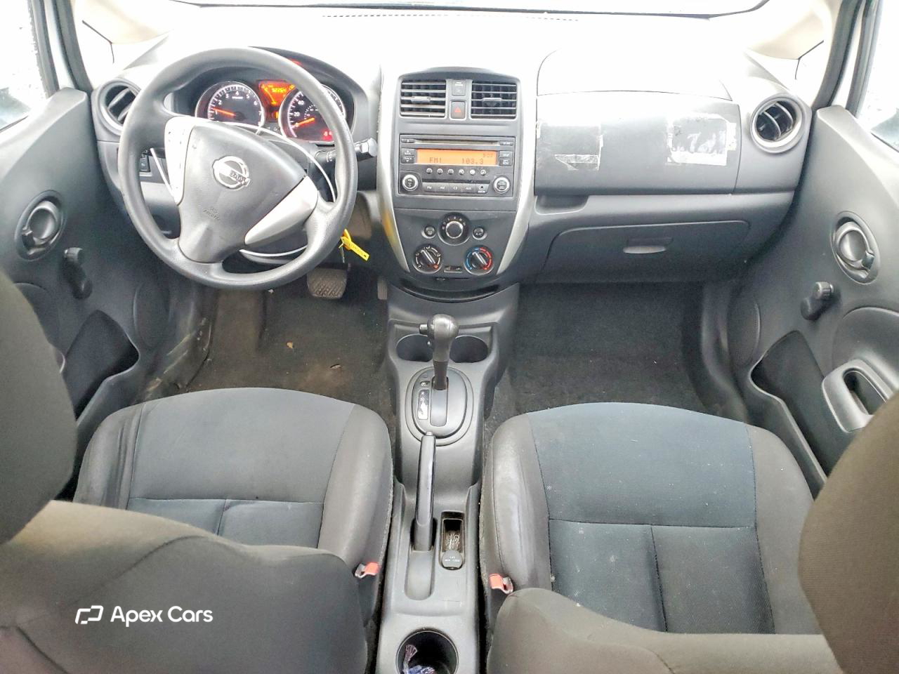 Nissan Versa 2016