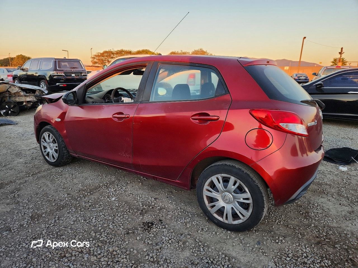 Mazda 2 2014