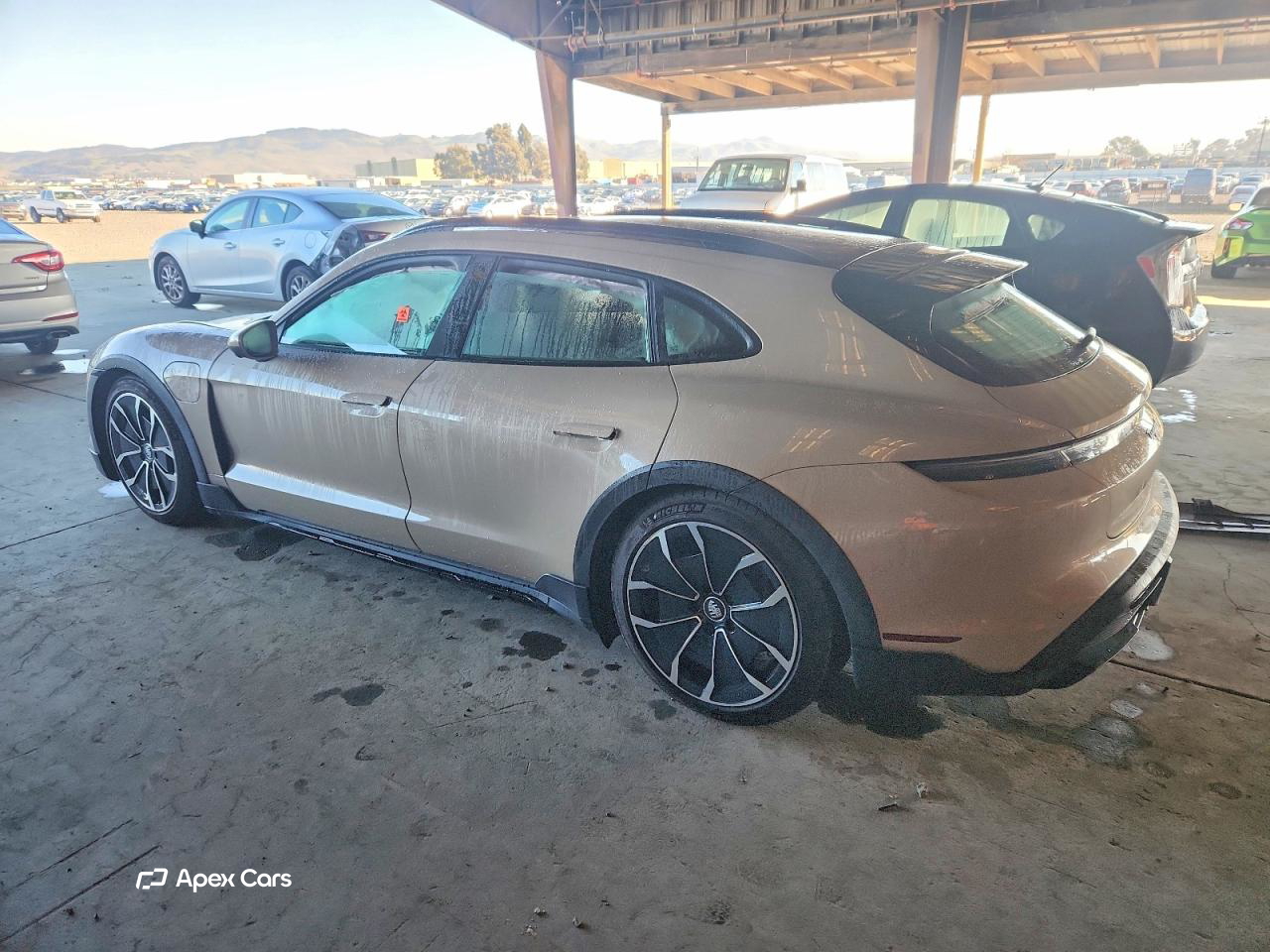 Porsche Taycan 2021