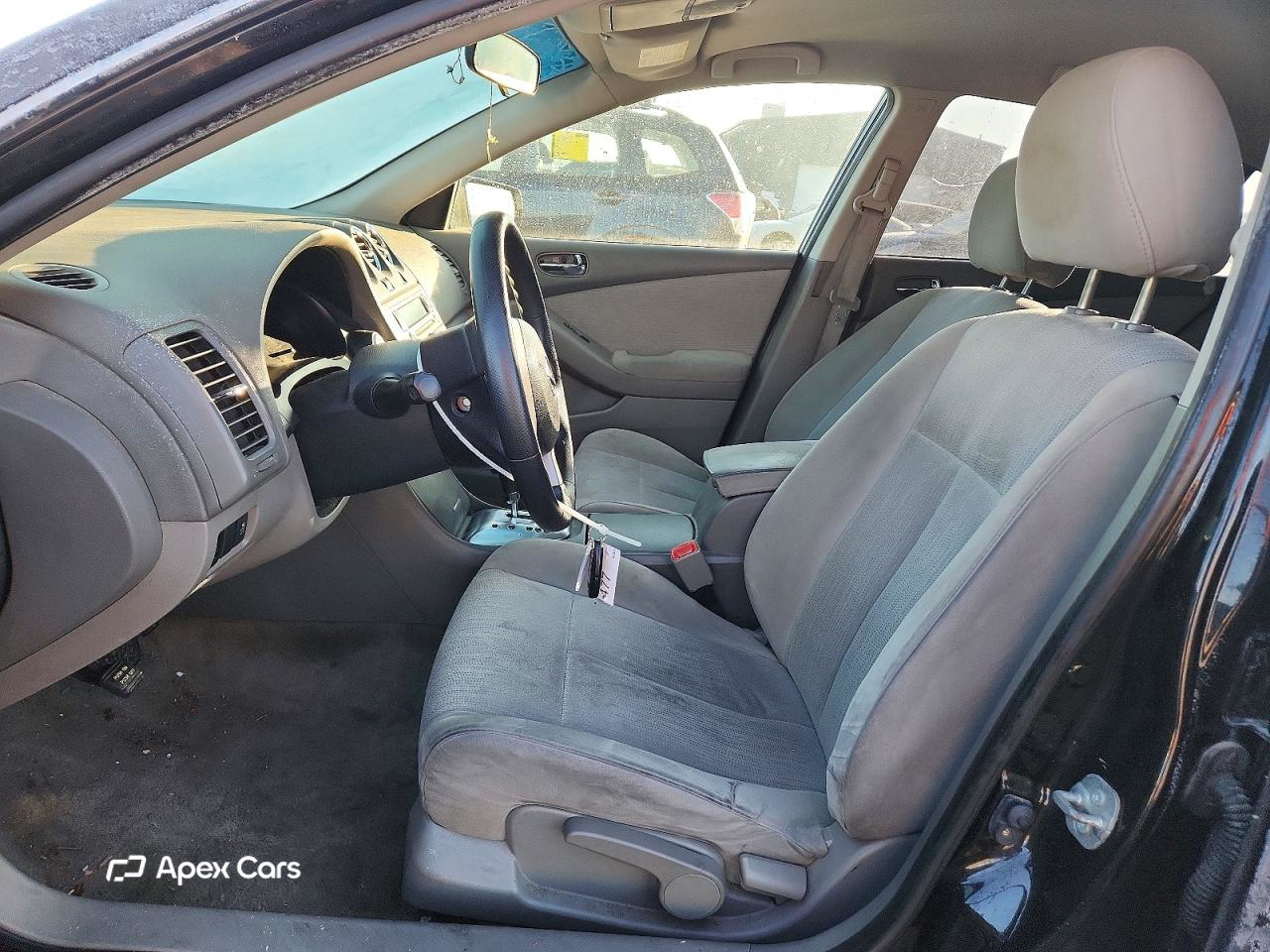 Nissan Altima 2011