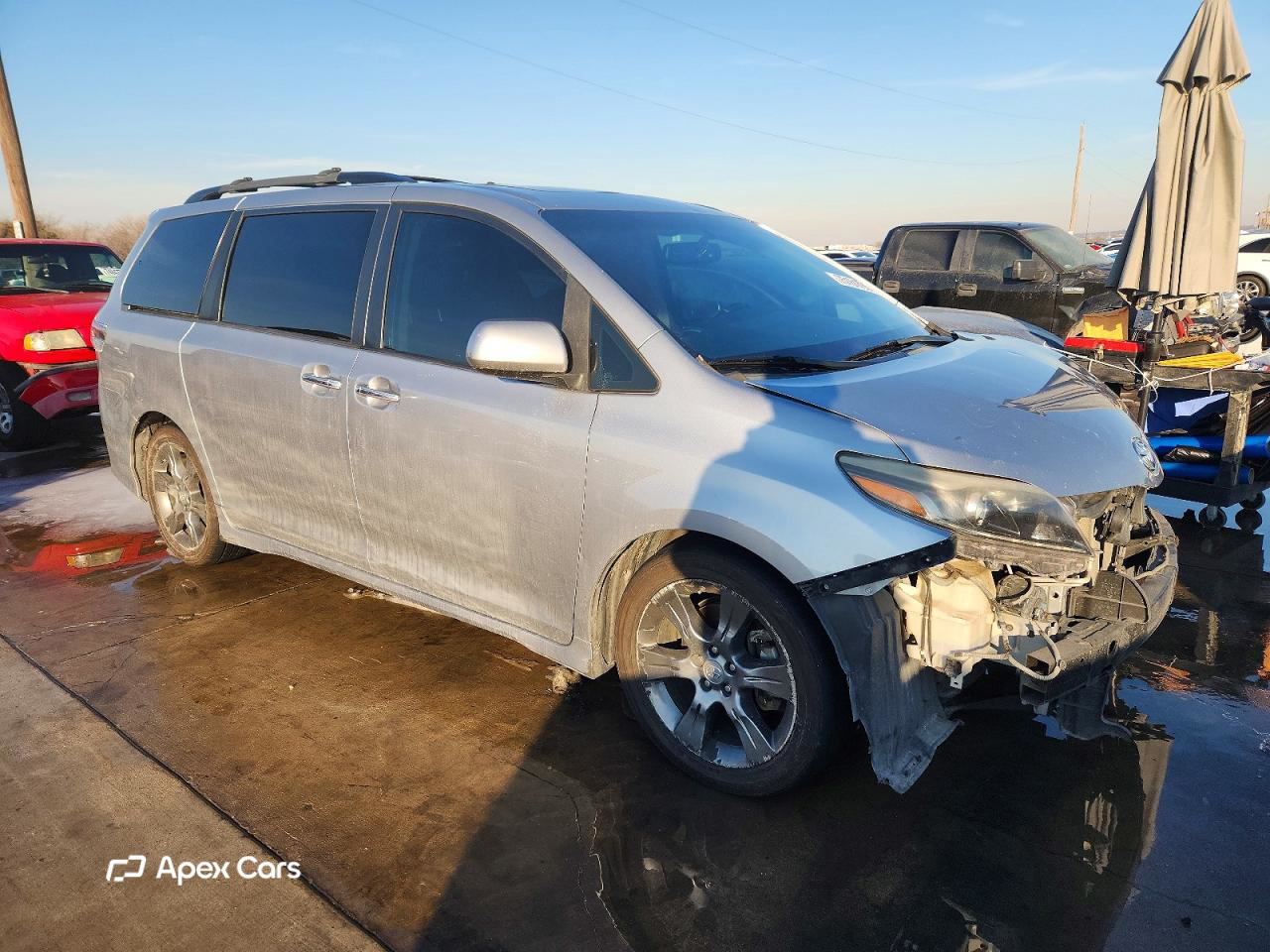 Toyota Sienna 2016