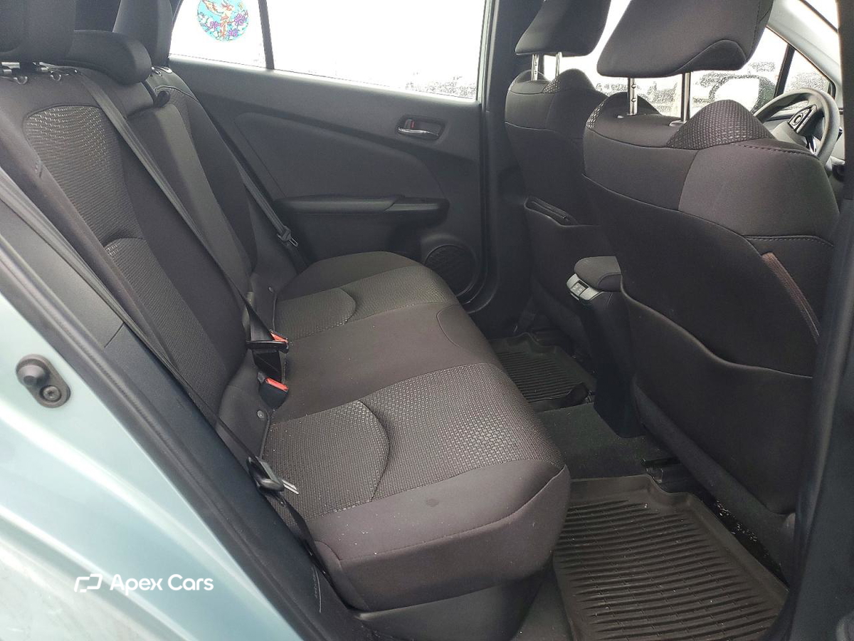 Toyota Prius 2021