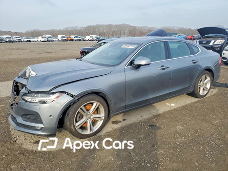 Volvo S90 2017 - Image 1 of 13