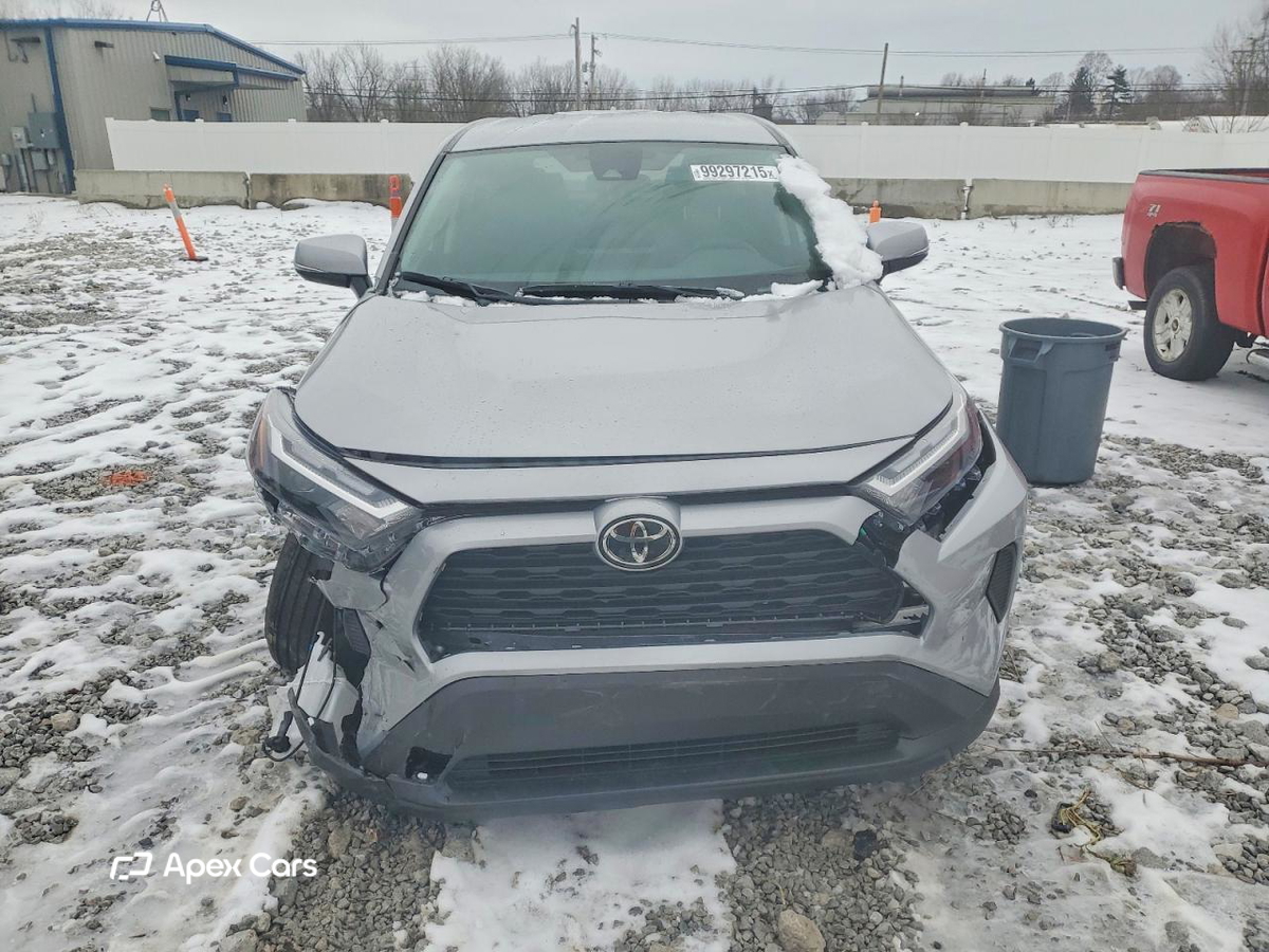 Toyota RAV 4 2025