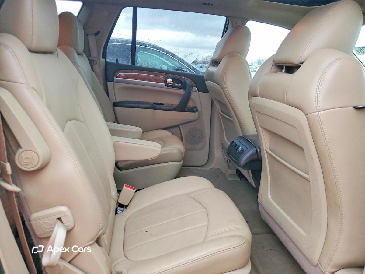 Buick Enclave 2011