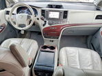 Toyota Sienna 2011