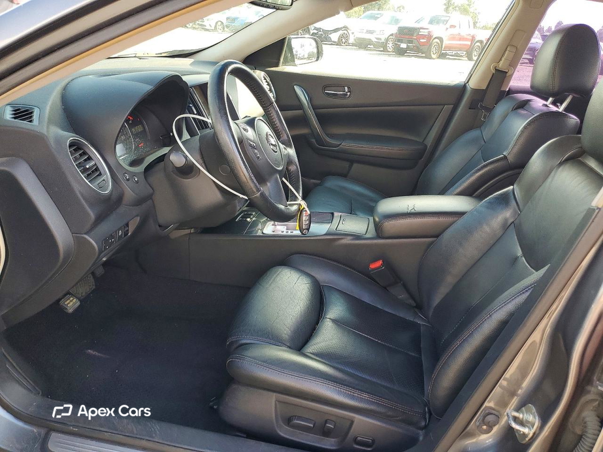 Nissan Maxima 2014