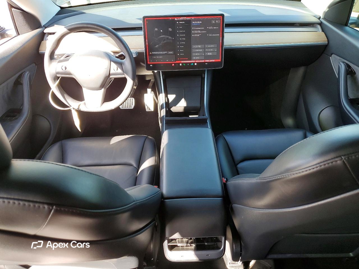 Tesla Model Y 2021
