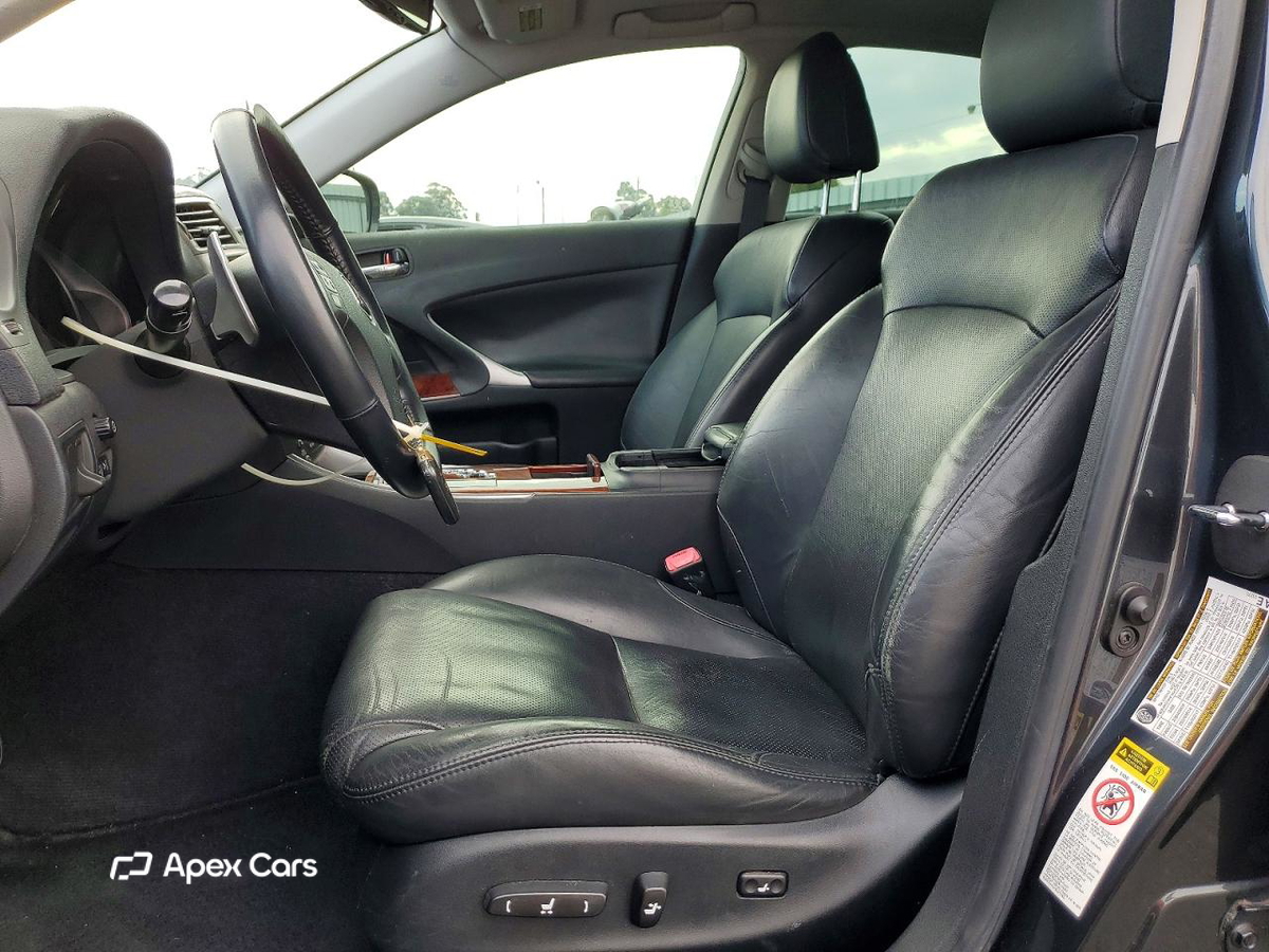 Lexus IS 2008