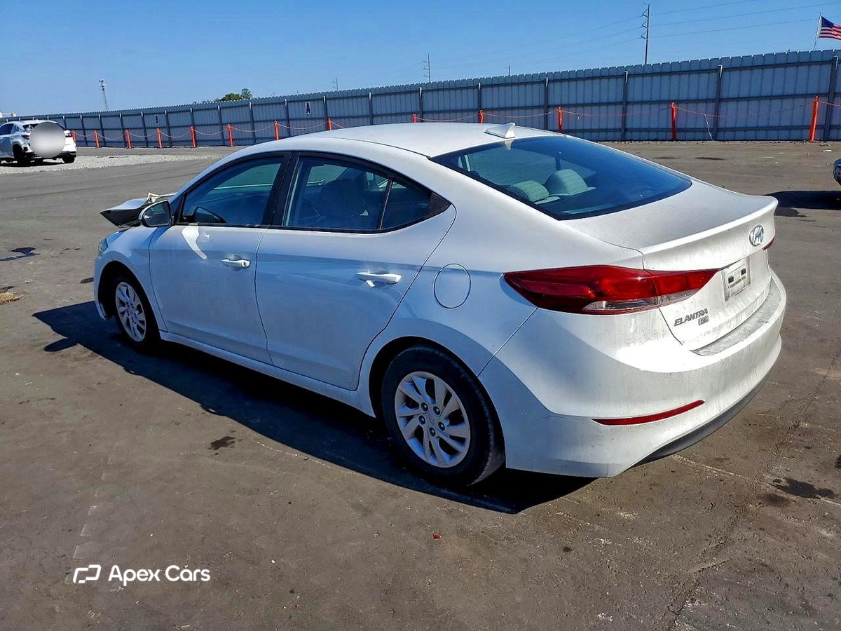 Hyundai Elantra 2017