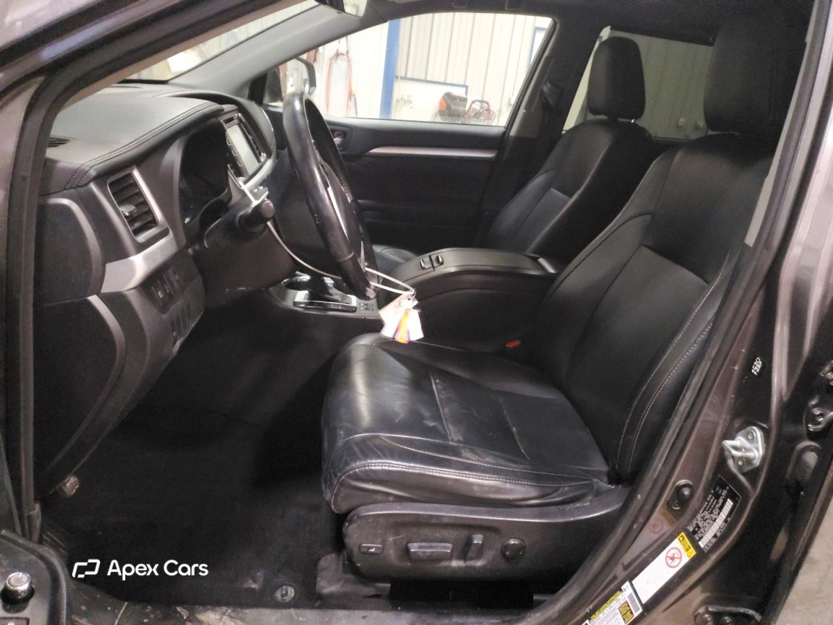 Toyota Highlander 2017