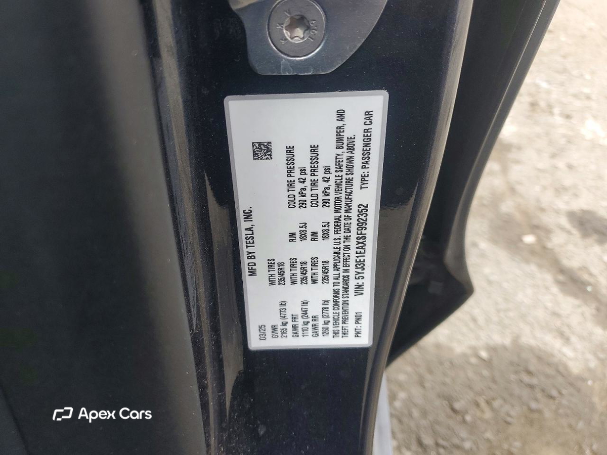 Tesla Model 3 2025