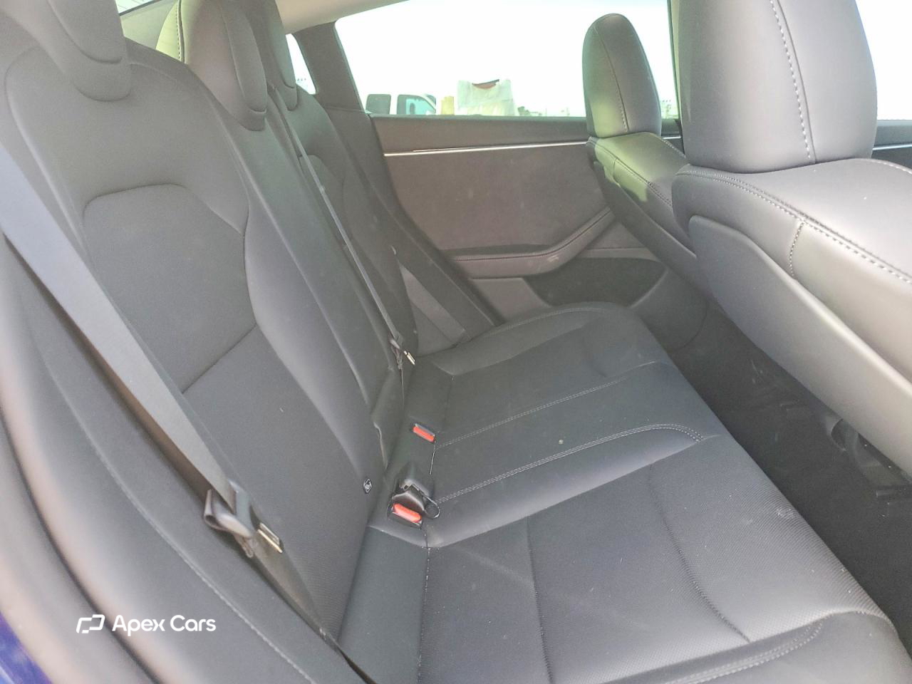 Tesla Model 3 2025