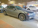 Chrysler 300 2012