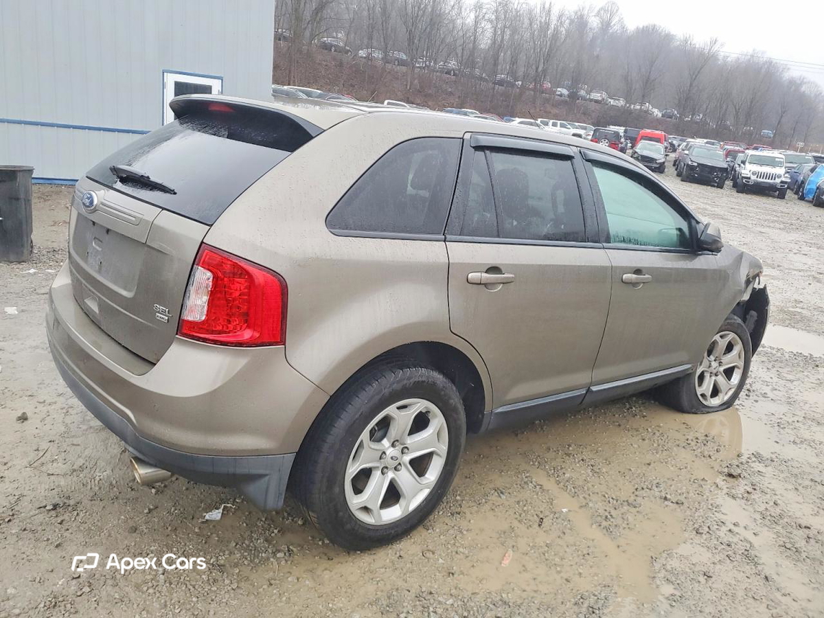 Ford Edge 2012