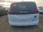 Chrysler Pacifica 2023