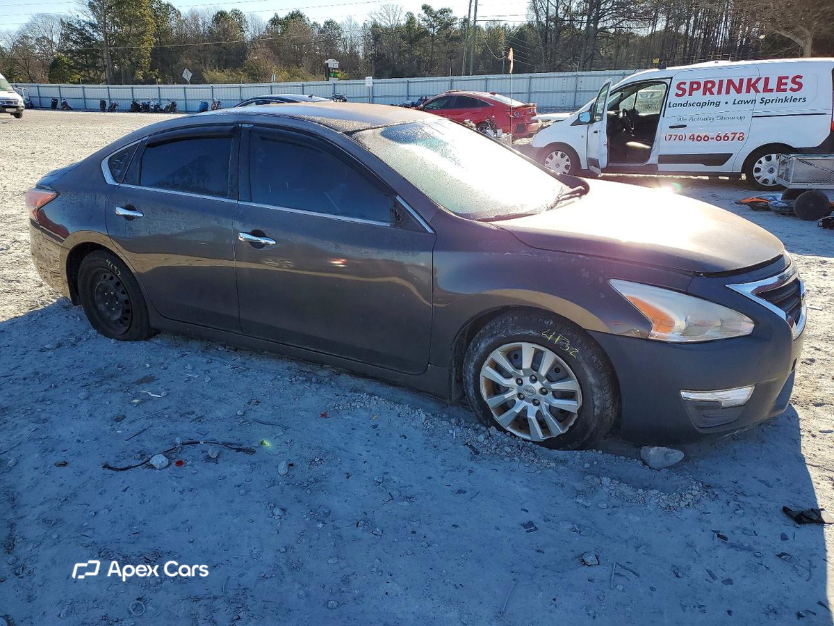 Nissan Altima 2015