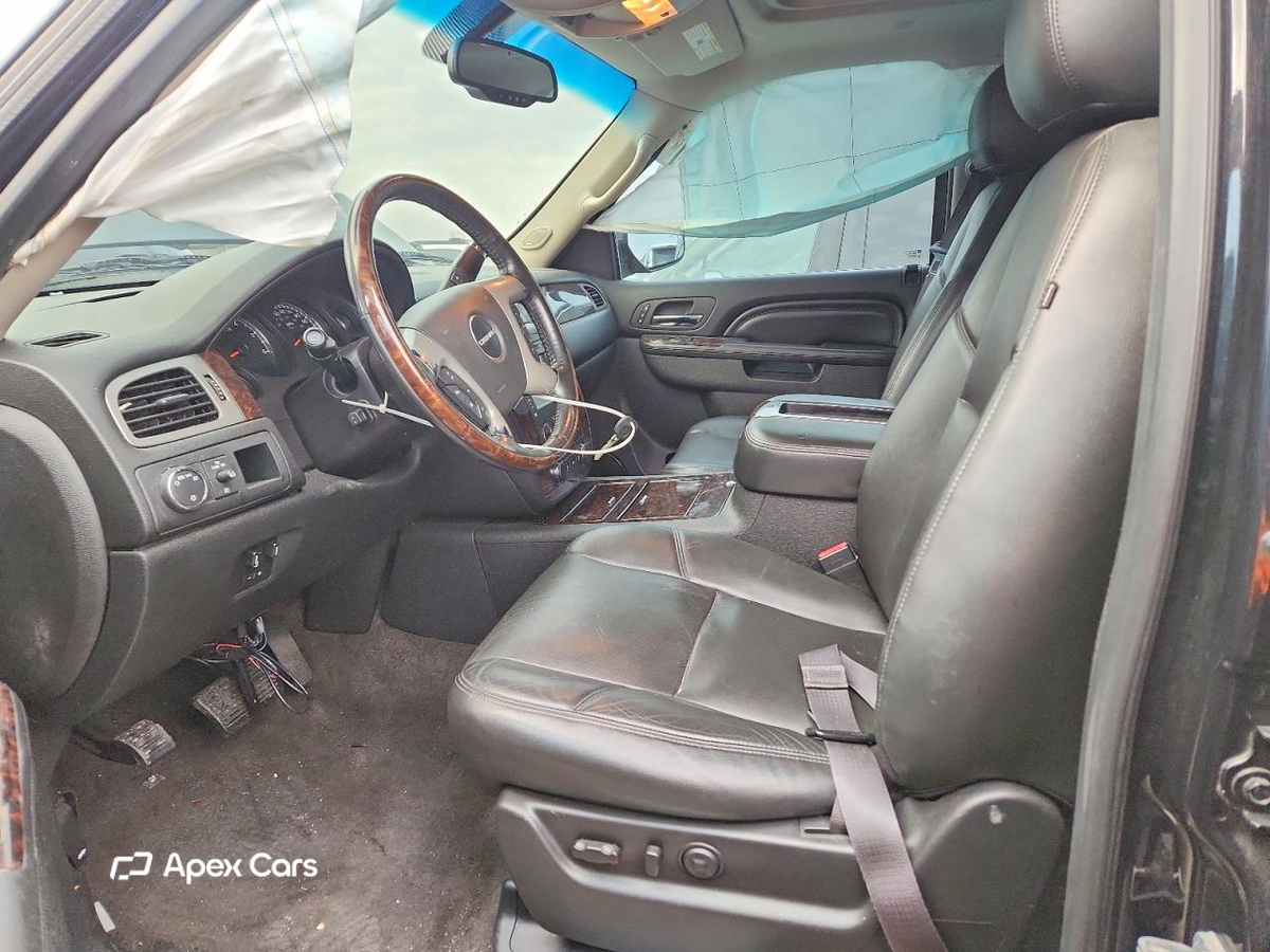GMC Yukon 2013