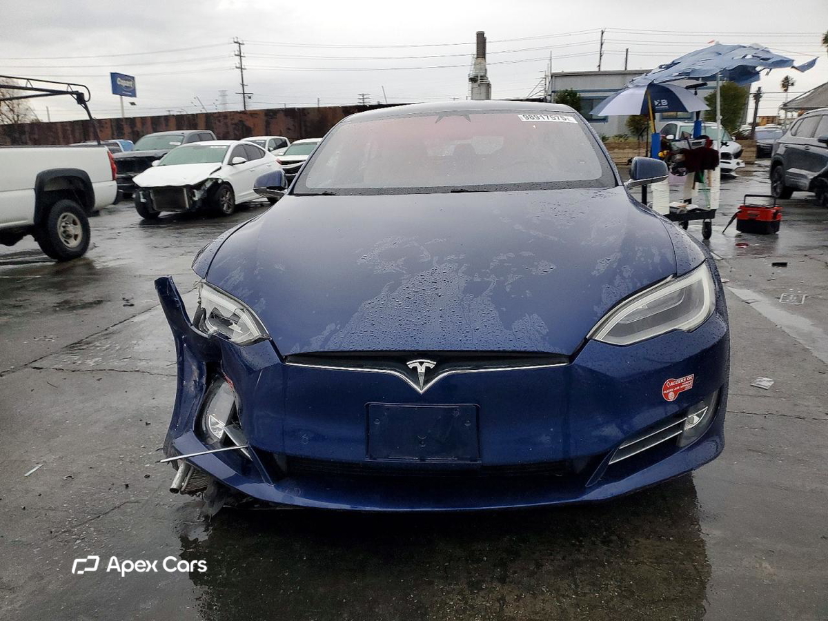 Tesla Model S 2017