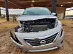 Nissan Versa 2015