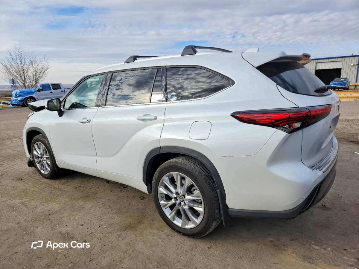 Toyota Highlander 2023
