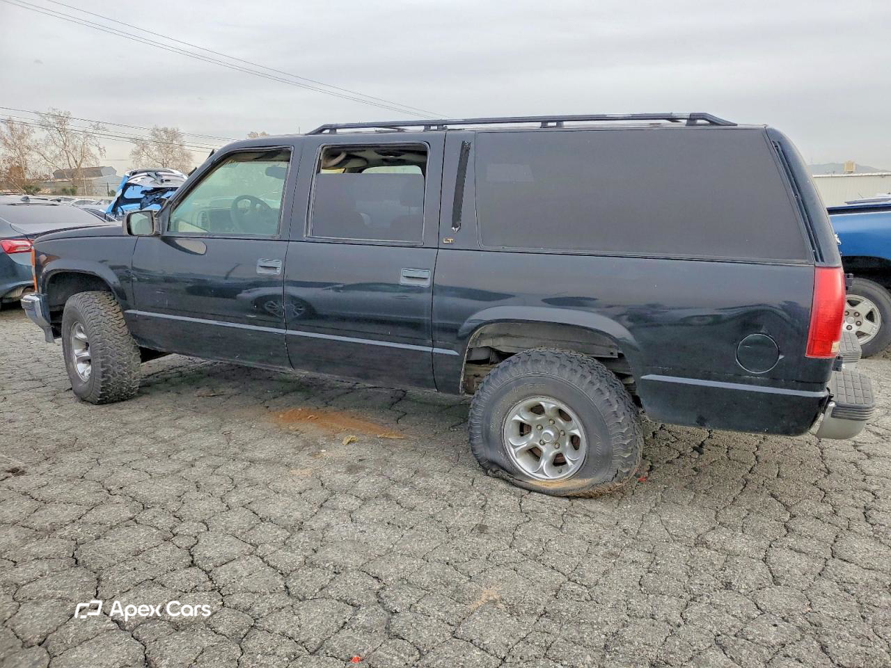 Chevrolet Suburban 1999