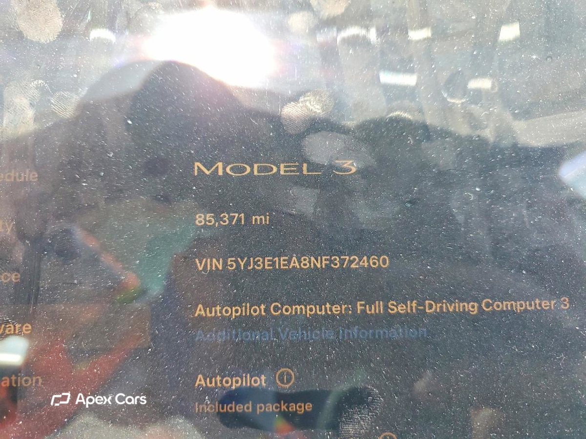 Tesla Model 3 2022