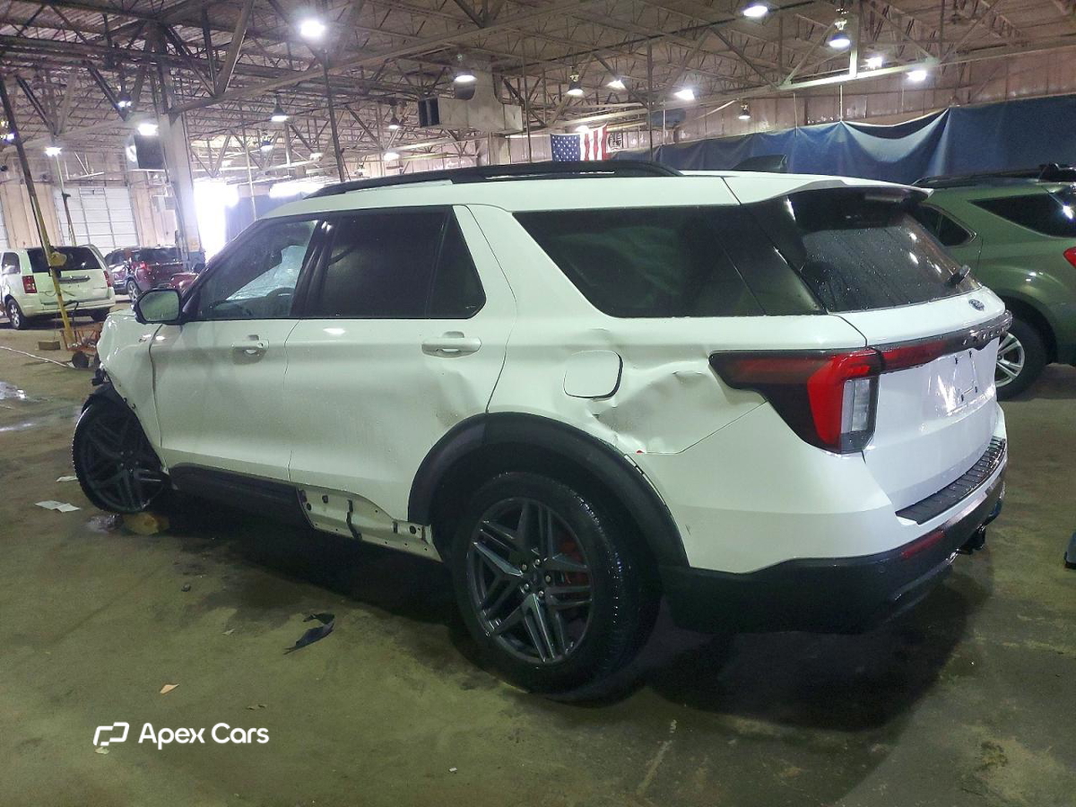 Ford Explorer 2025