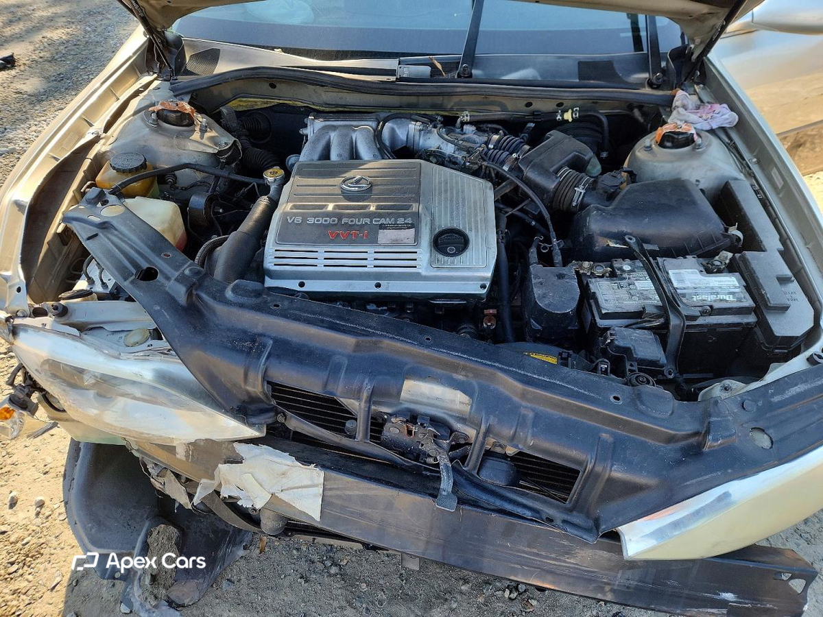 Lexus ES 1999