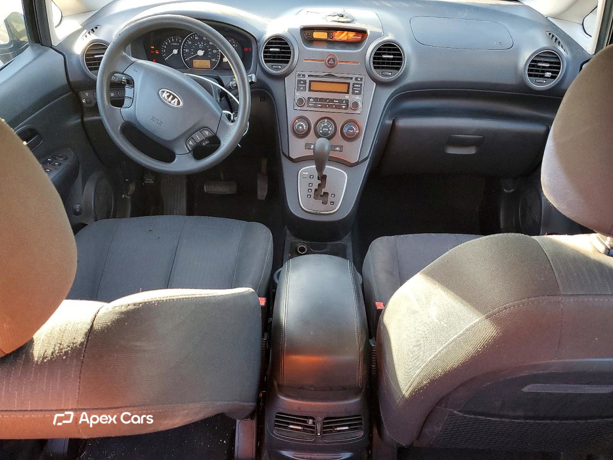 Kia Rondo 2008
