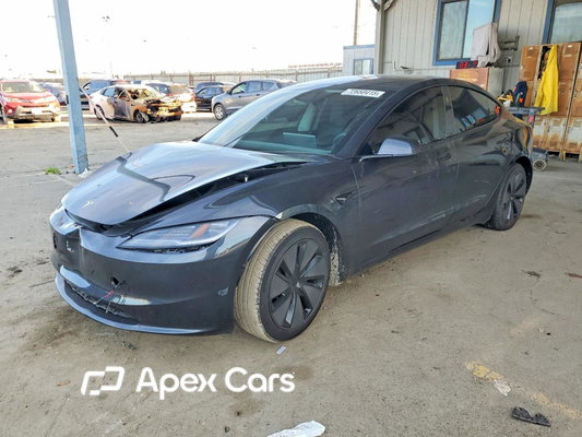 Tesla Model 3 2025 - Image 1 of 13
