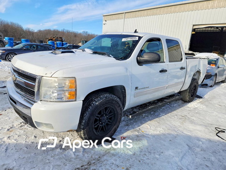 Chevrolet Silverado 2010 - Image 1 of 12