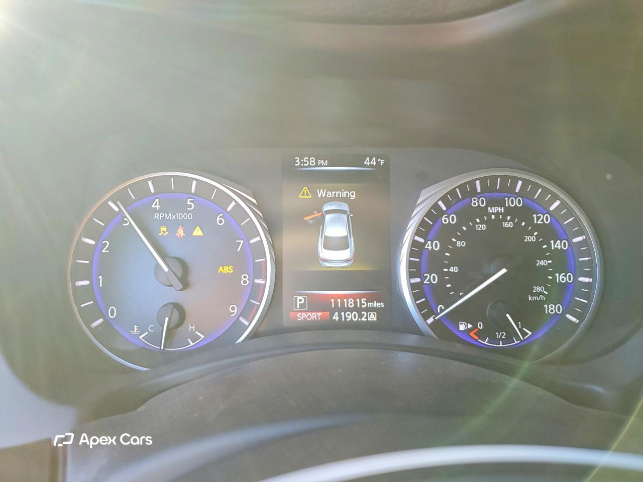 Infiniti Q50 2014