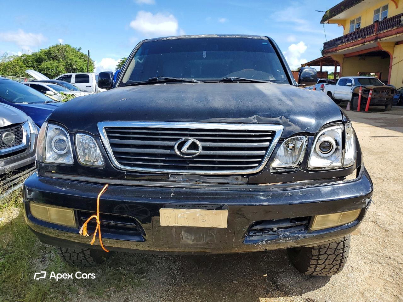 Lexus LX 2001