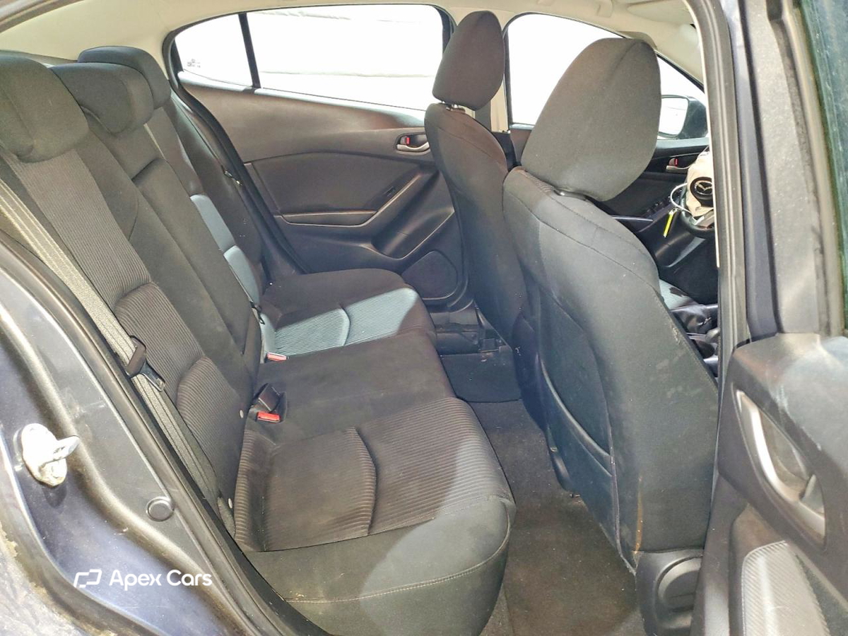 Mazda 3 2016