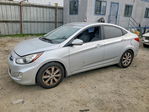 Hyundai Accent 2012