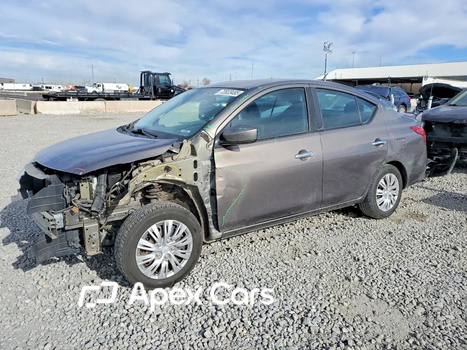 Nissan Versa 2017 - Image 1 of 14