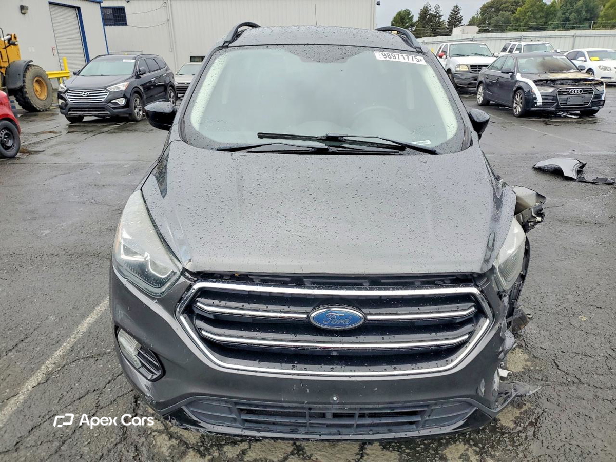 Ford Escape 2017