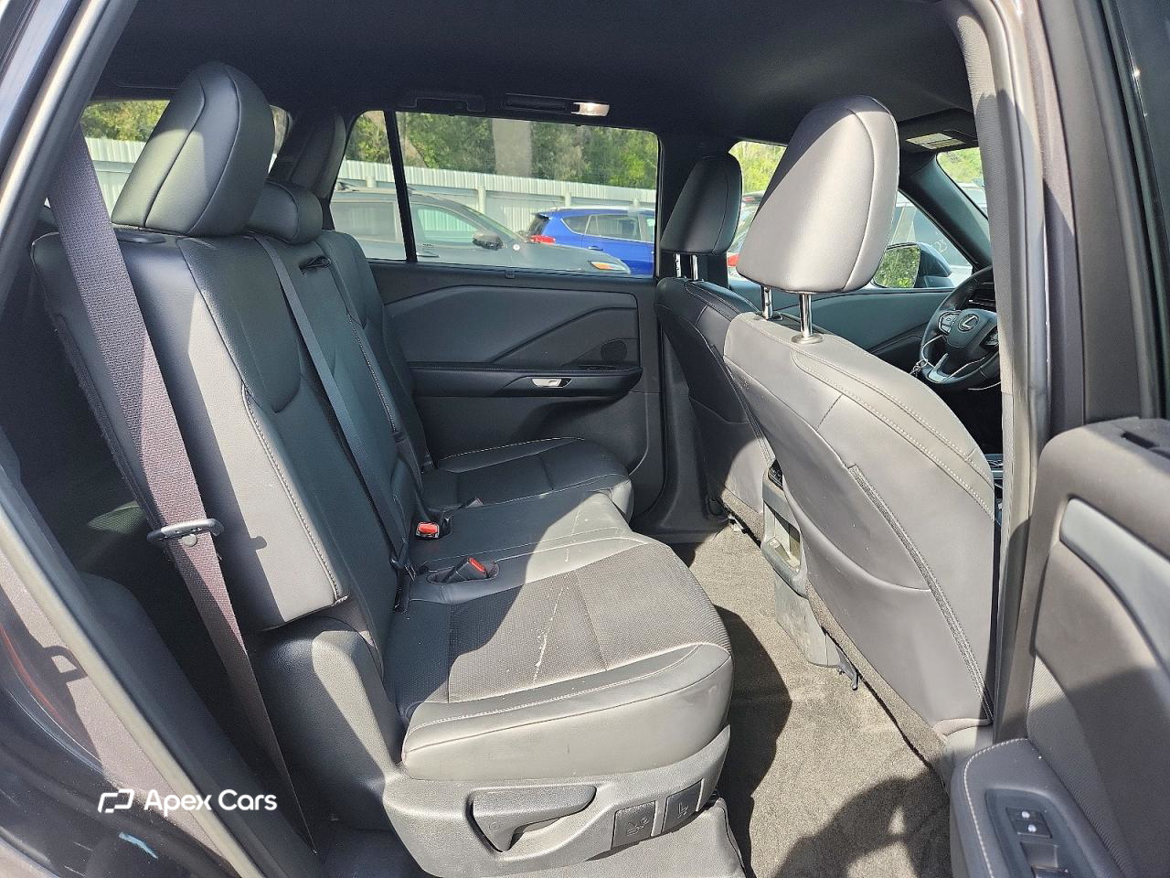 Lexus TX 2024