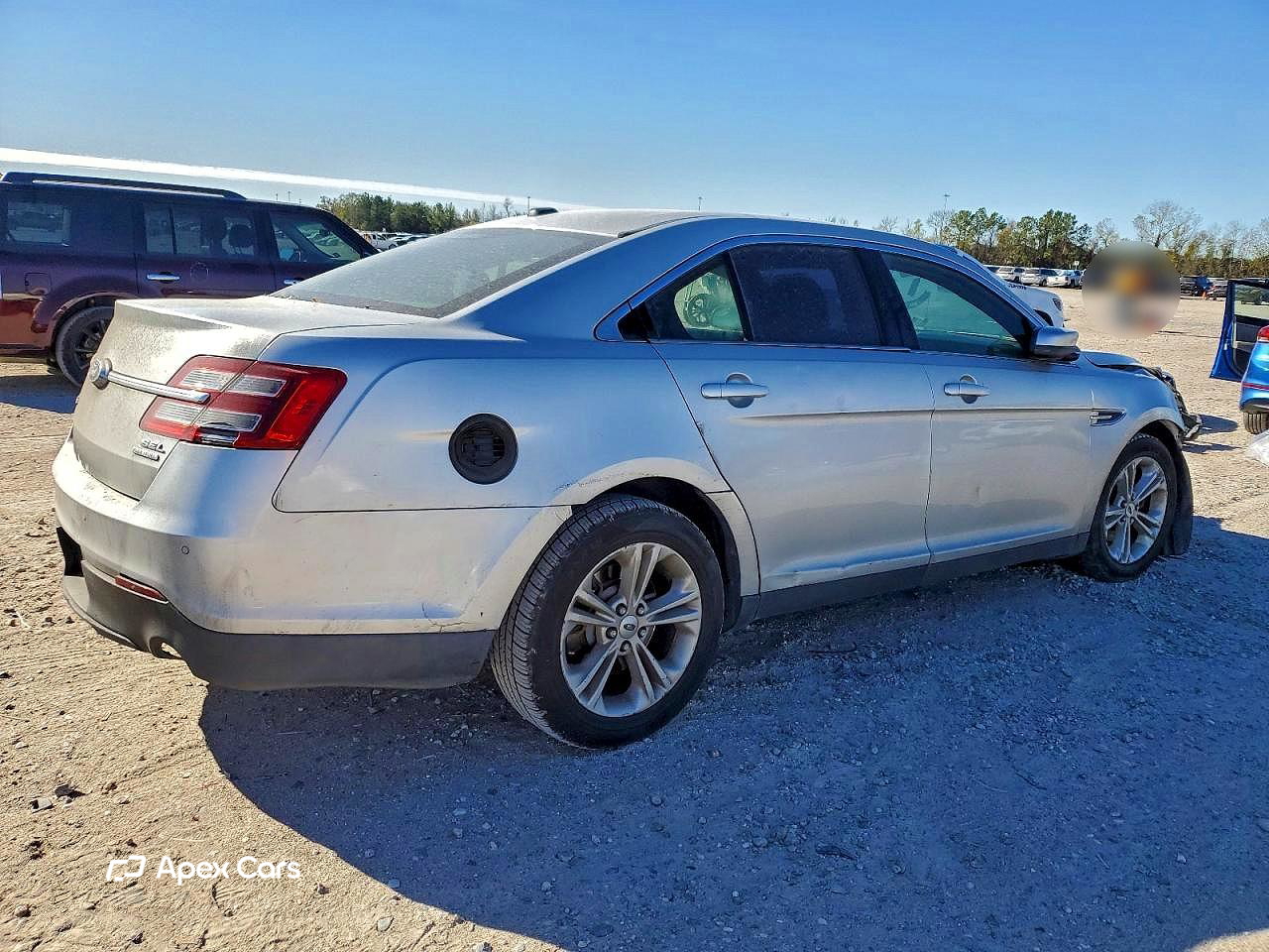 Ford Taurus 2015