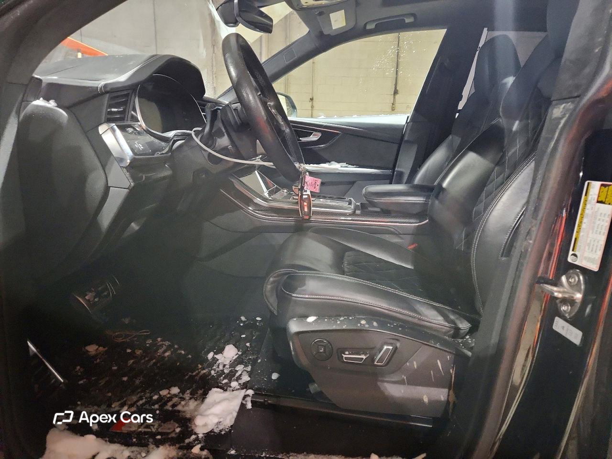 Audi SQ8 2021