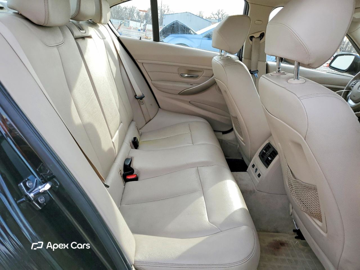 BMW Series 3 2012