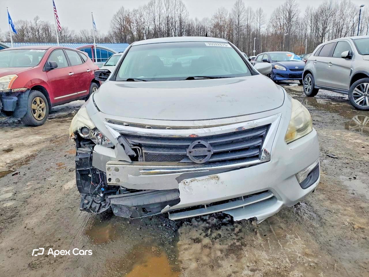 Nissan Altima 2015