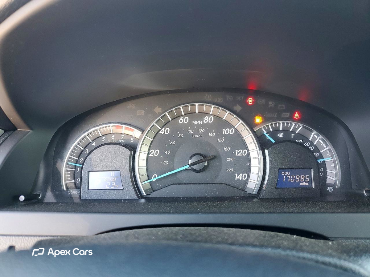 Toyota Camry 2012