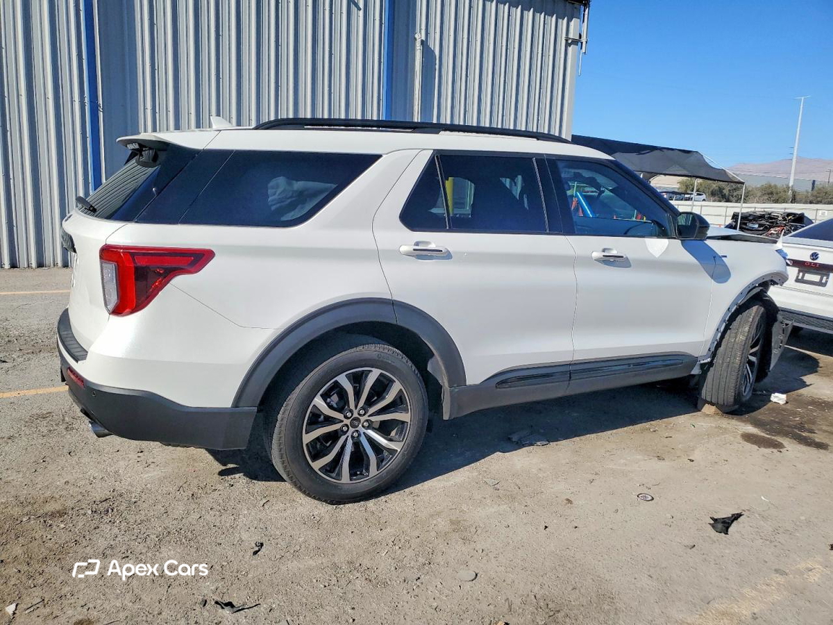 Ford Explorer 2023