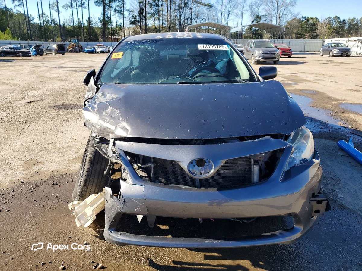 Toyota Corolla 2012