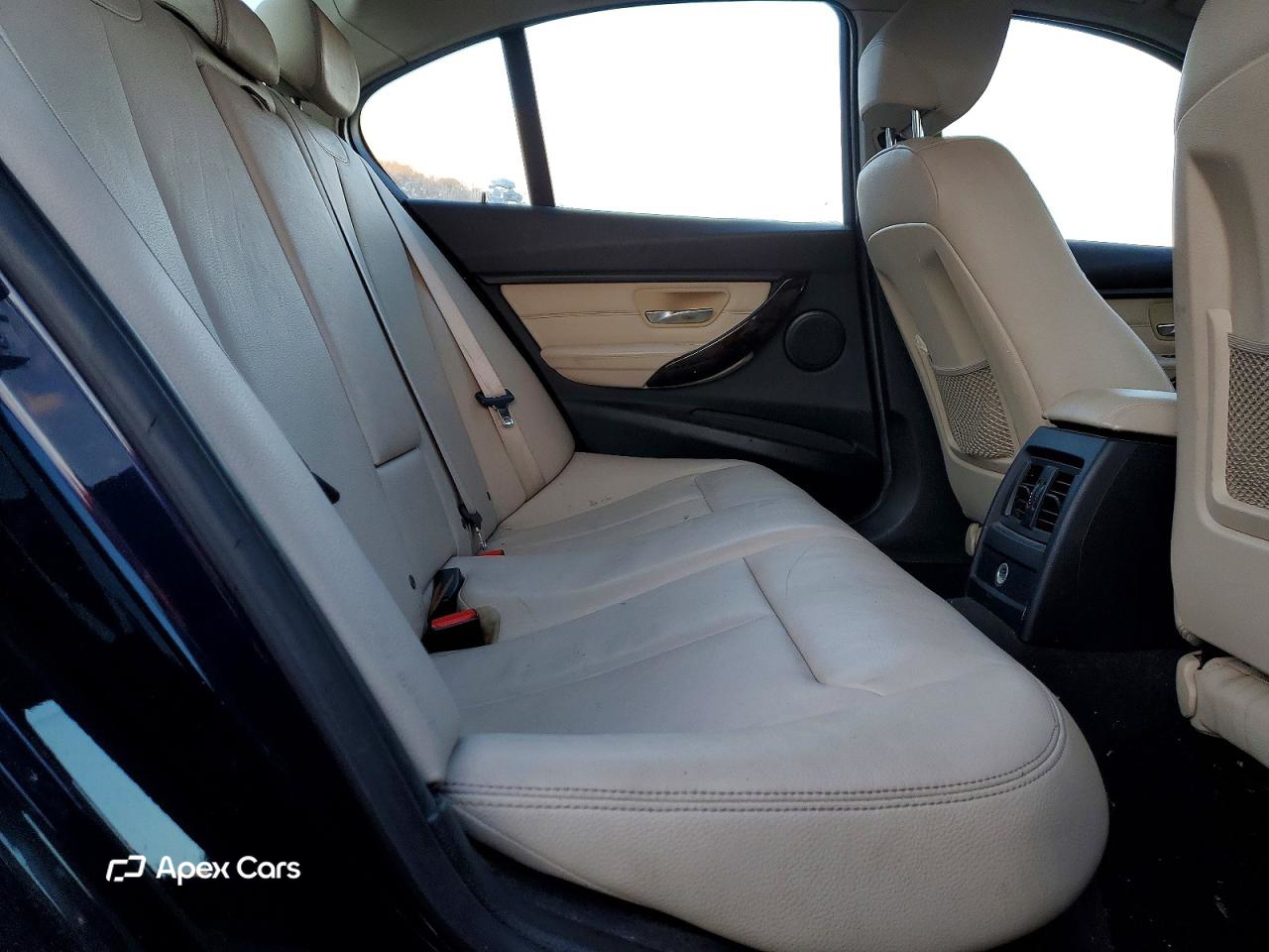 BMW Series 3 2015