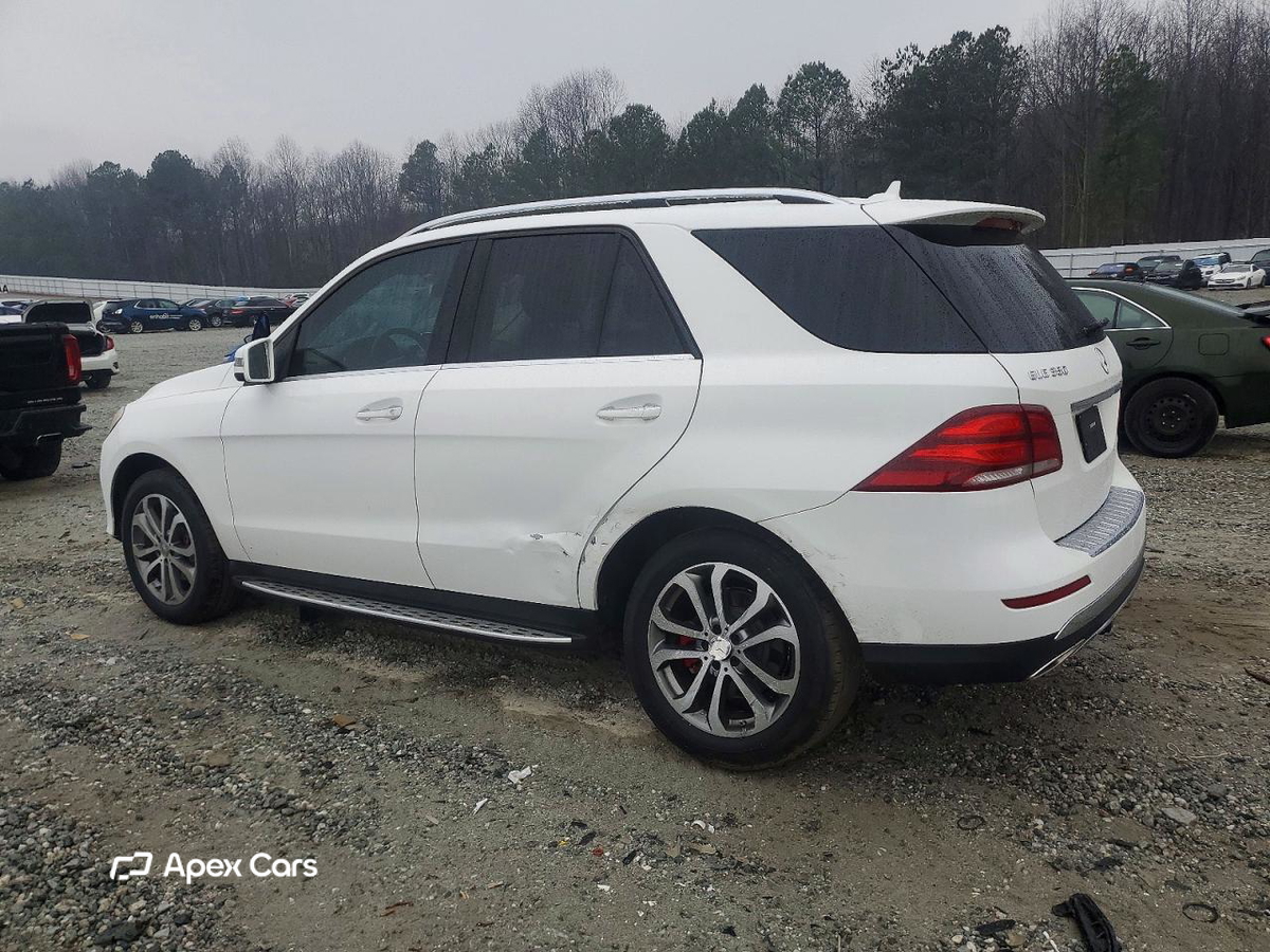 Mercedes-Benz GLE 2016