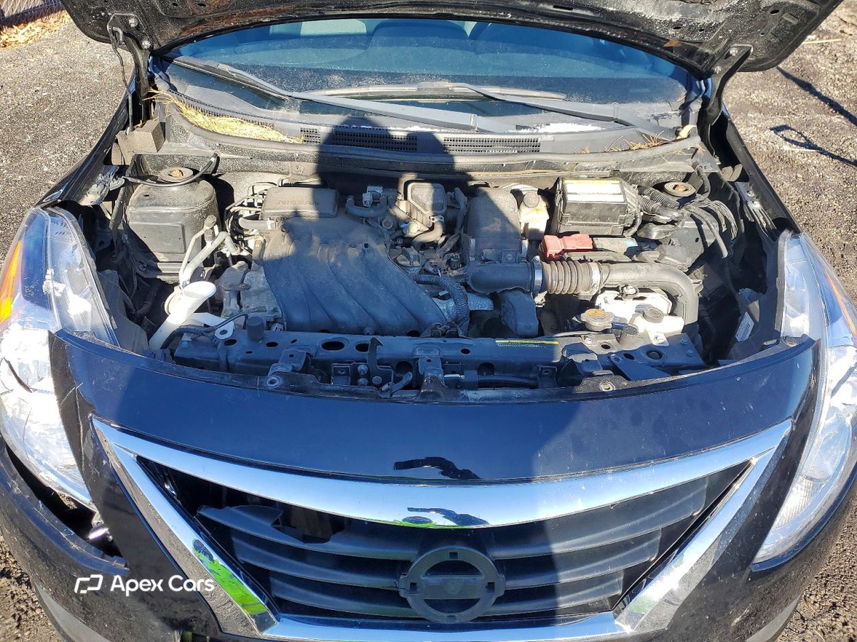Nissan Versa 2019